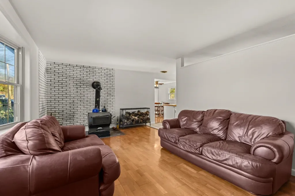 60 Ocean Road Greenland NH 03840