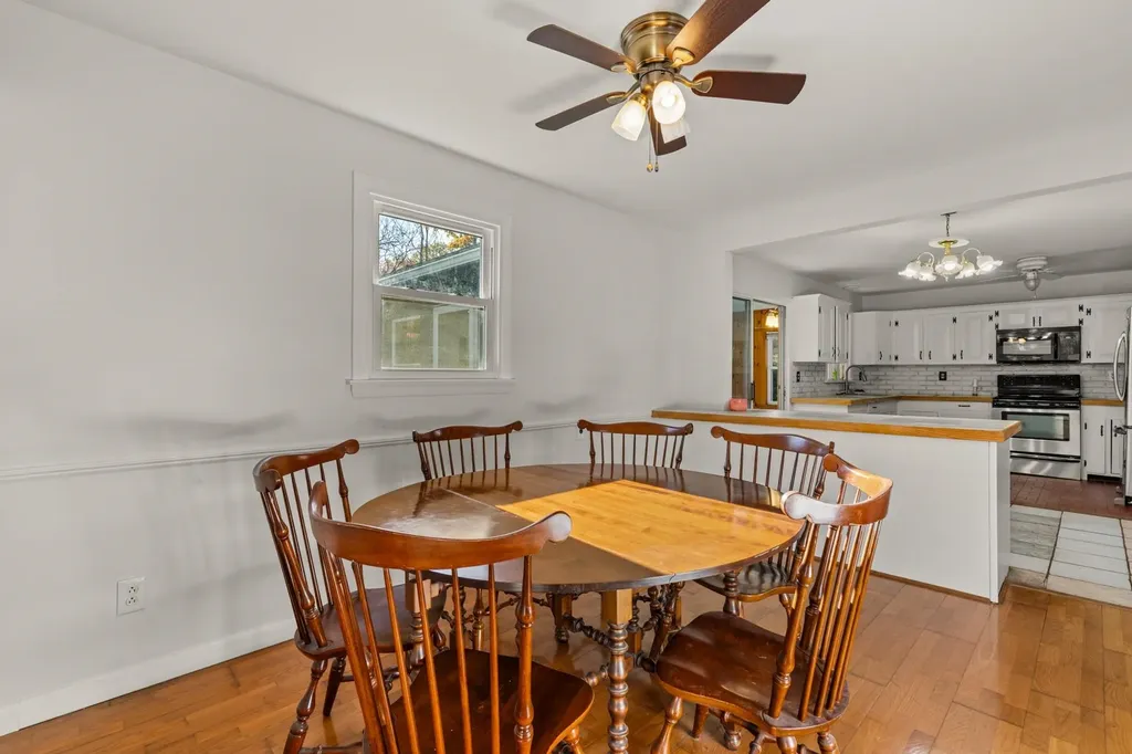 60 Ocean Road Greenland NH 03840