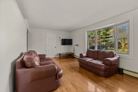 60 Ocean Road Greenland NH 03840