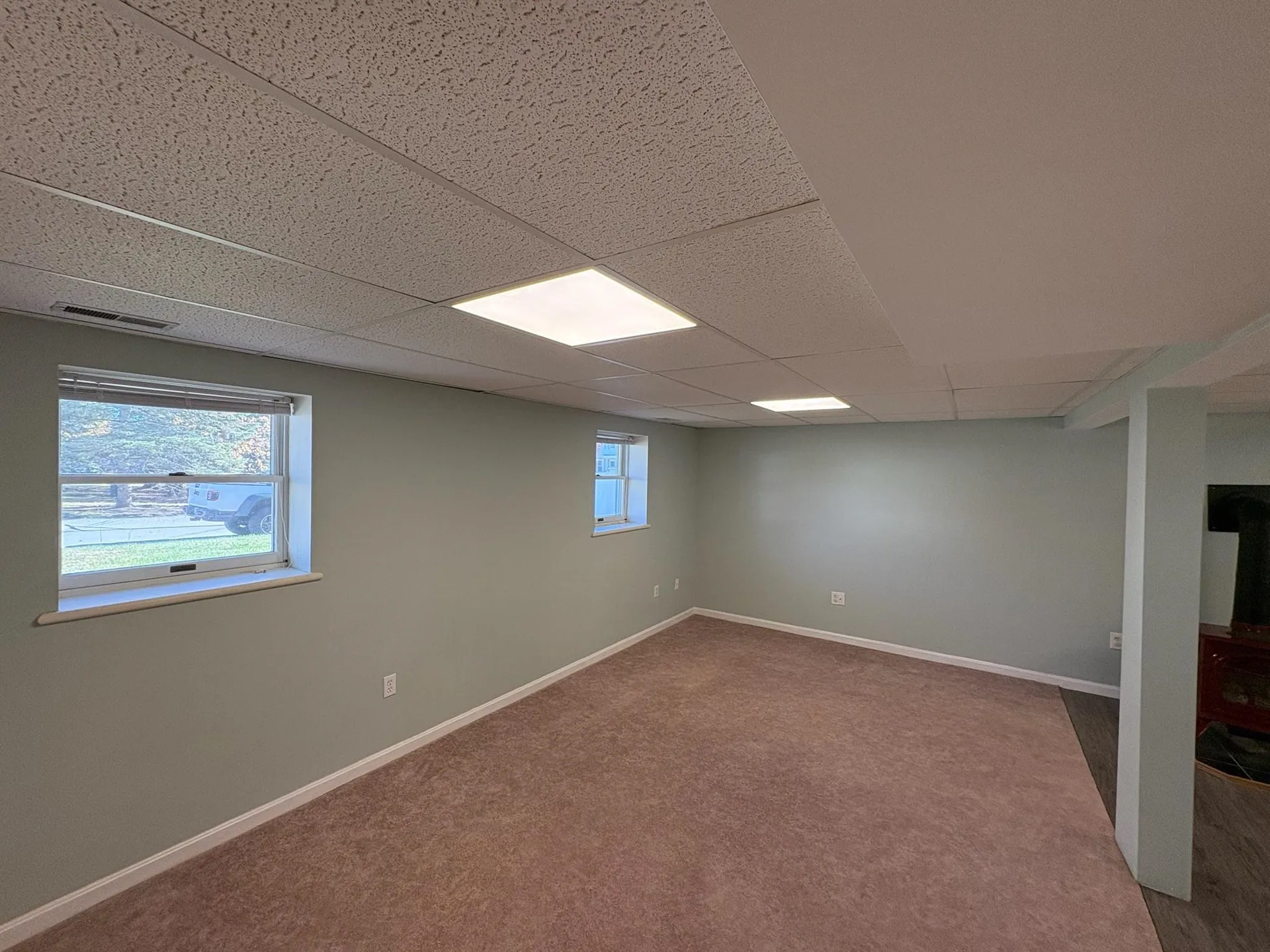 15 Kingston Drive Nashua NH 03060