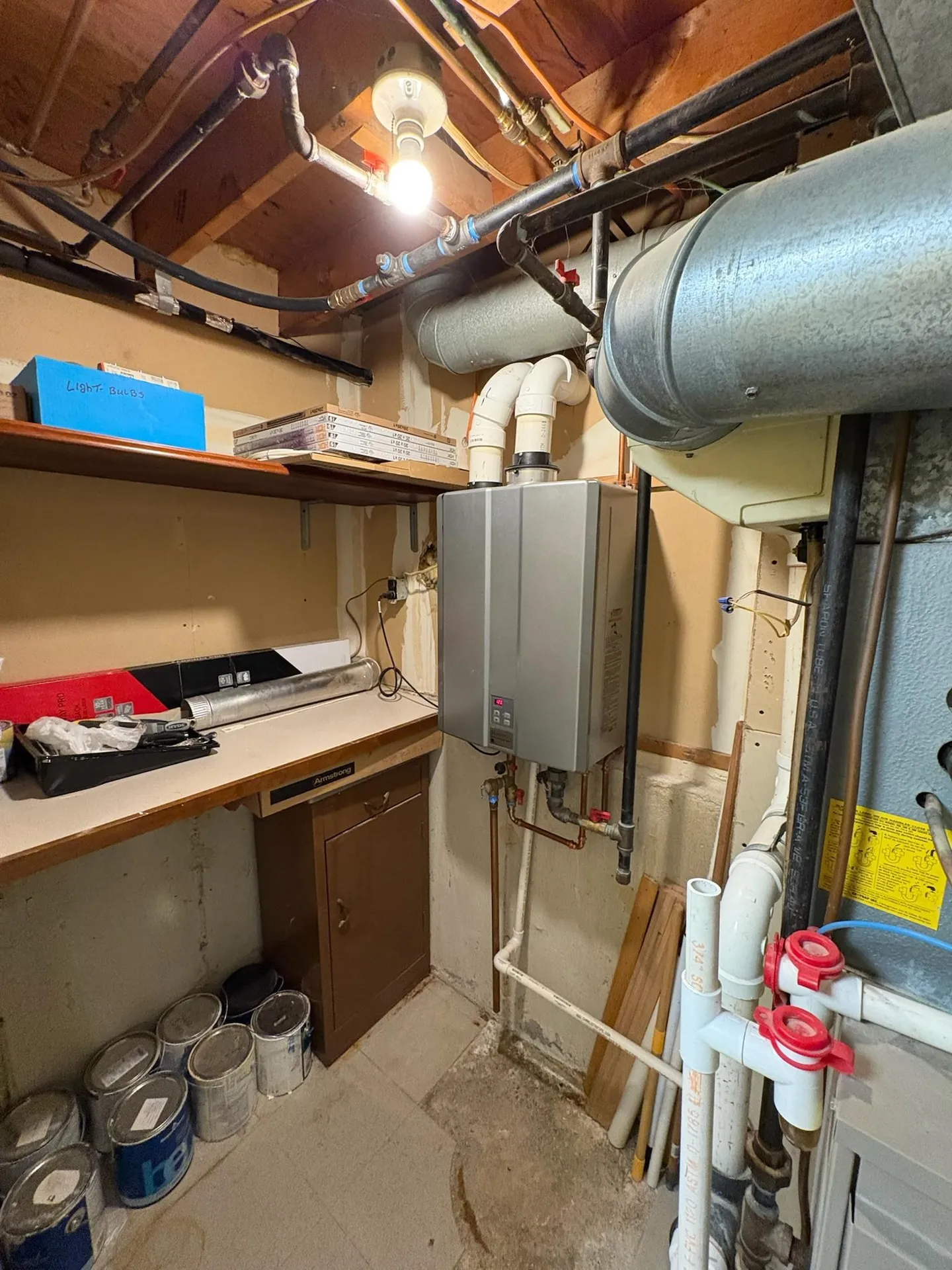 15 Kingston Drive Nashua NH 03060