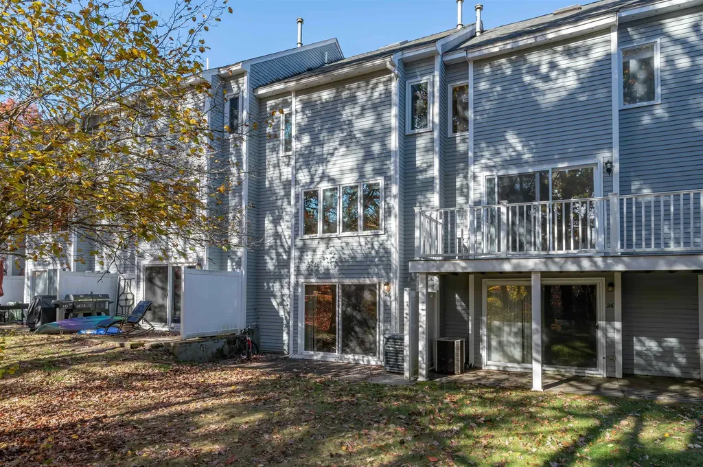 28 Merrimack Drive Merrimack NH 03054