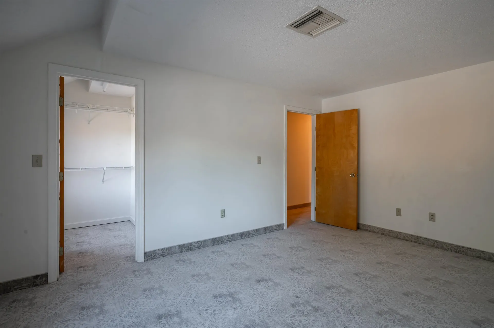 28 Merrimack Drive Merrimack NH 03054