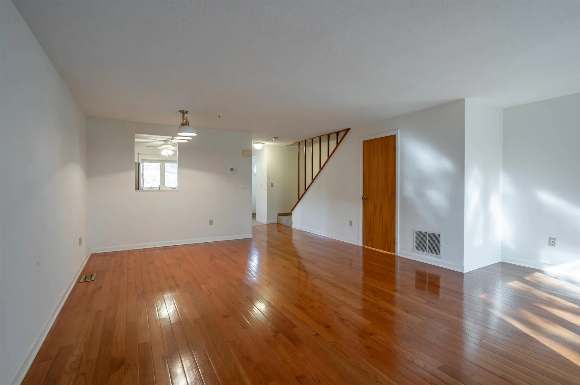 28 Merrimack Drive Merrimack NH 03054