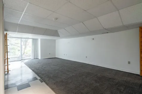 28 Merrimack Drive Merrimack NH 03054