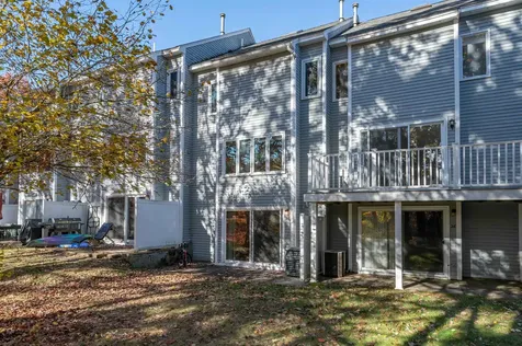 28 Merrimack Drive Merrimack NH 03054