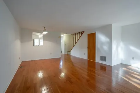 28 Merrimack Drive Merrimack NH 03054