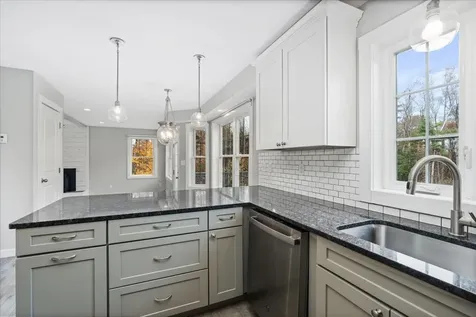 27 Westbrook Drive New Ipswich NH 03071