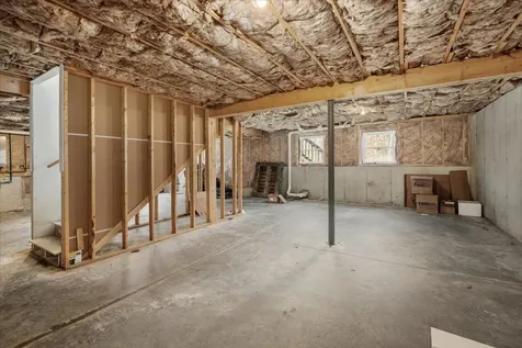 27 Westbrook Drive New Ipswich NH 03071