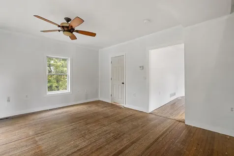 11 Racine Street Franklin NH 03235