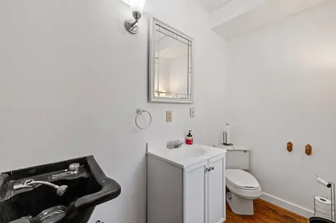 11 Racine Street Franklin NH 03235