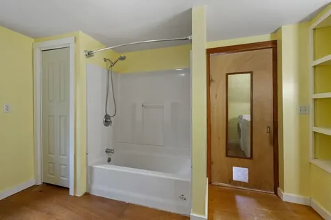 11 Racine Street Franklin NH 03235