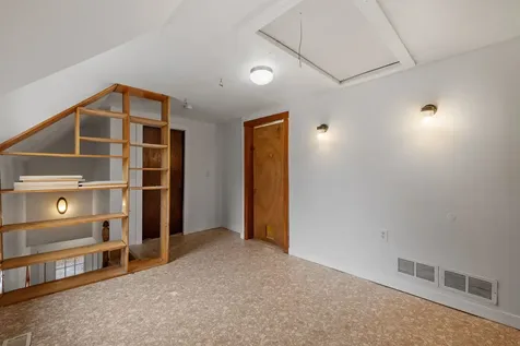 11 Racine Street Franklin NH 03235