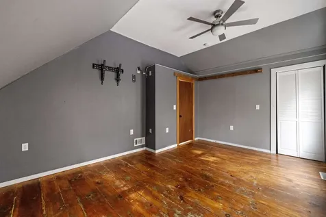 11 Racine Street Franklin NH 03235