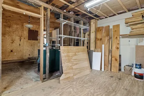 11 Racine Street Franklin NH 03235