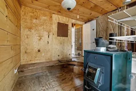 11 Racine Street Franklin NH 03235