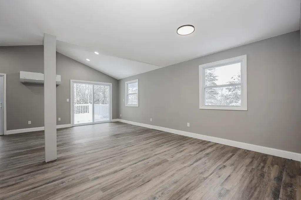 52 Hillside Avenue Bartlett NH 03812