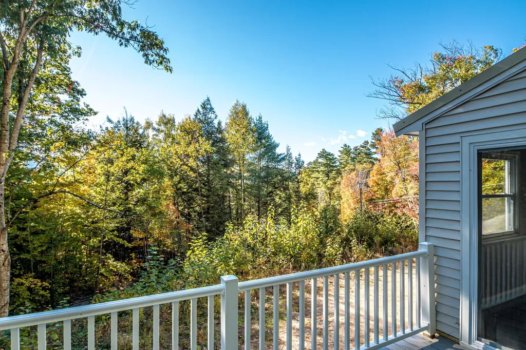 52 Hillside Avenue Bartlett NH 03812