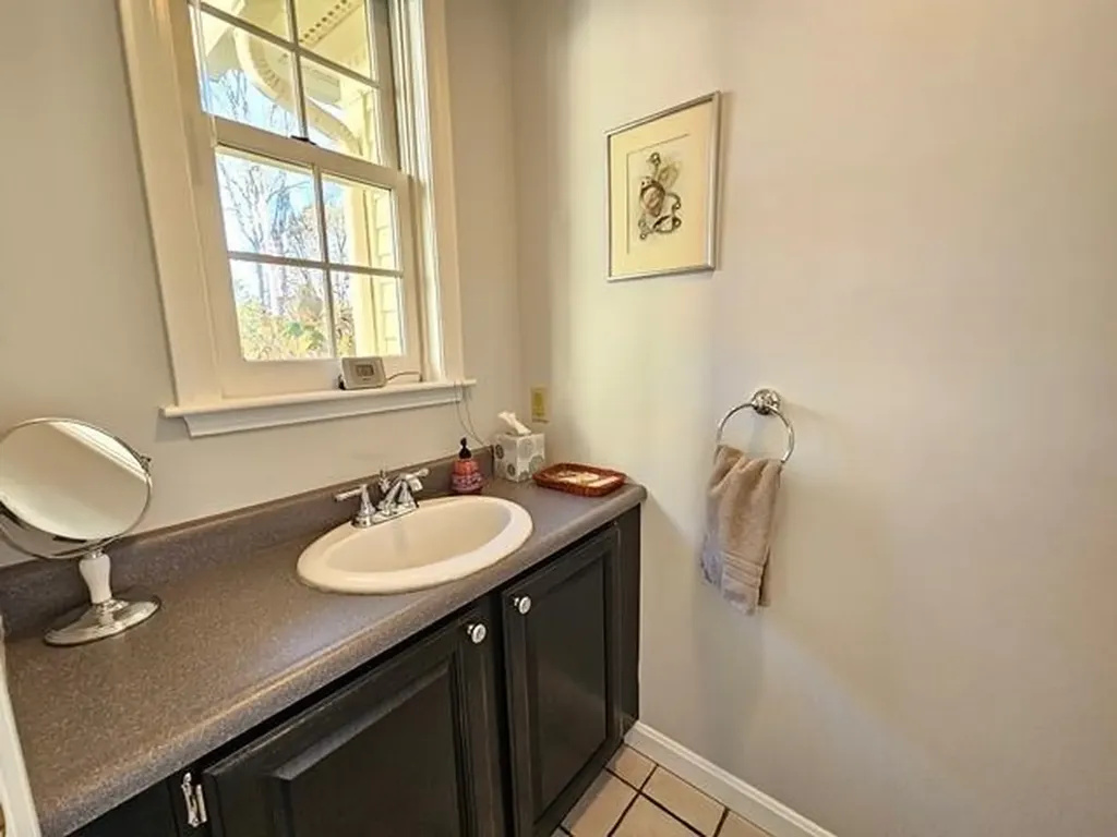 220 Hurricane Road Keene NH 03431