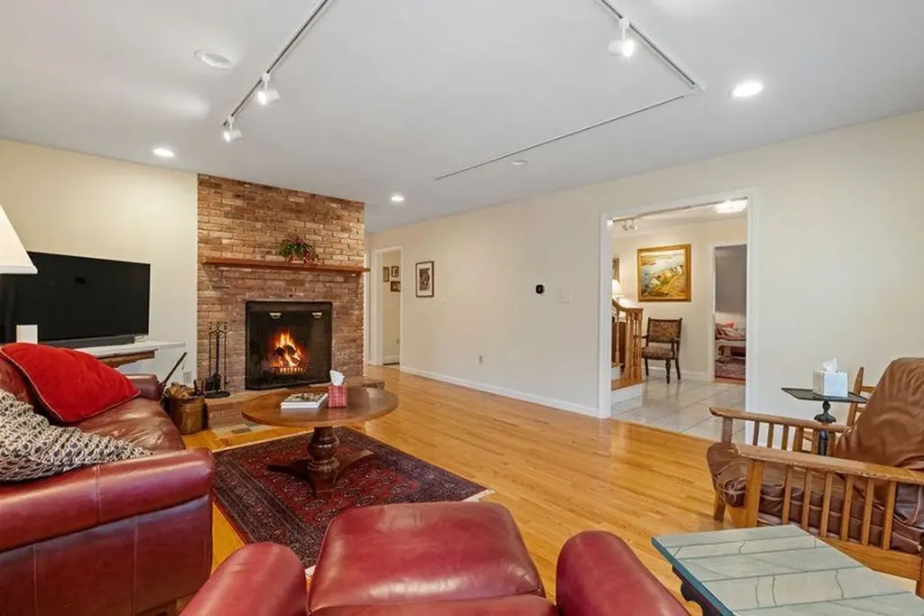 220 Hurricane Road Keene NH 03431