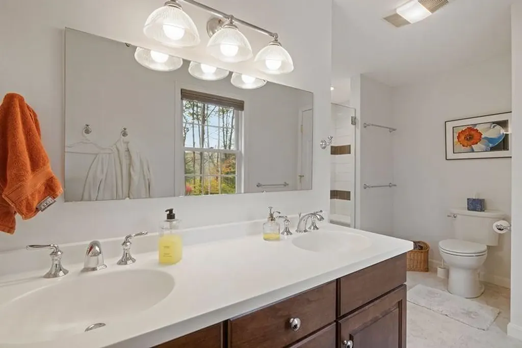 220 Hurricane Road Keene NH 03431