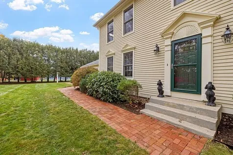 220 Hurricane Road Keene NH 03431