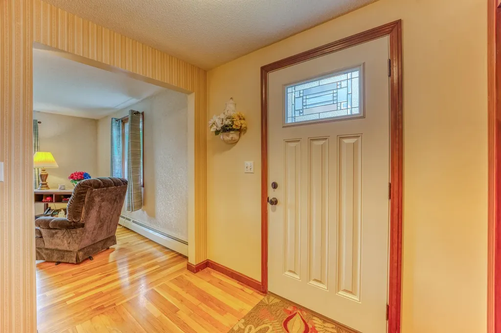 165 Bethlehem Road Littleton NH 03561