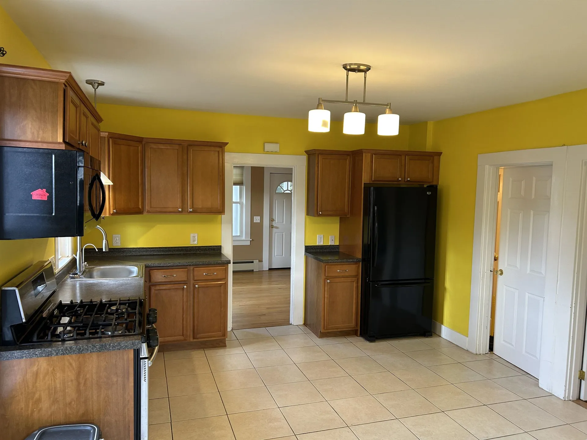 6 Intervale Street Nashua NH 03064