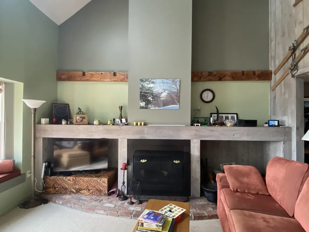 25 Upper Handle Road Dover VT 05356