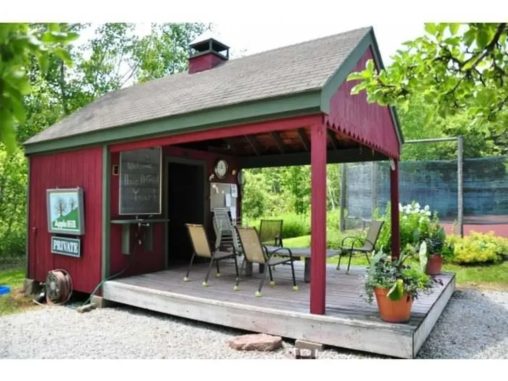 25 Upper Handle Road Dover VT 05356