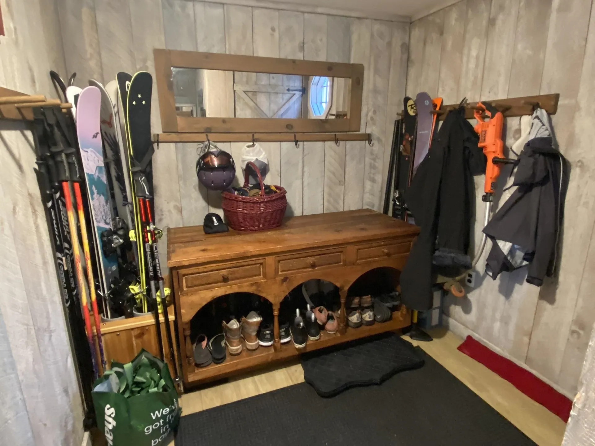 25 Upper Handle Road Dover VT 05356