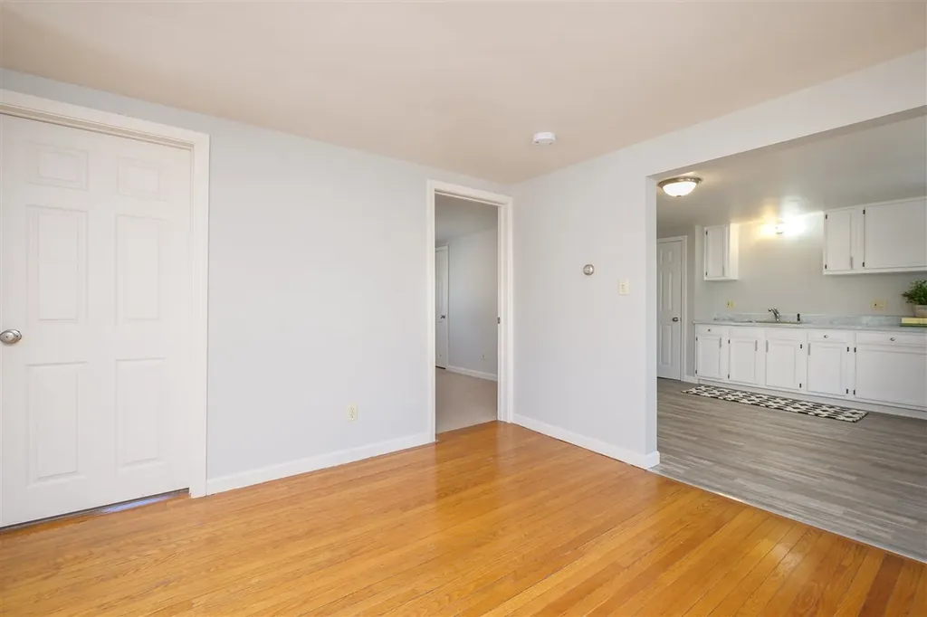 3 Beechwood Street Portsmouth NH 03801