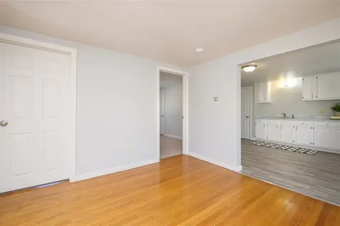 3 Beechwood Street Portsmouth NH 03801