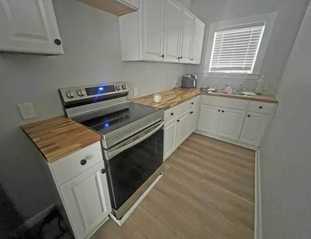 30 Ledge Street Nashua NH 03060