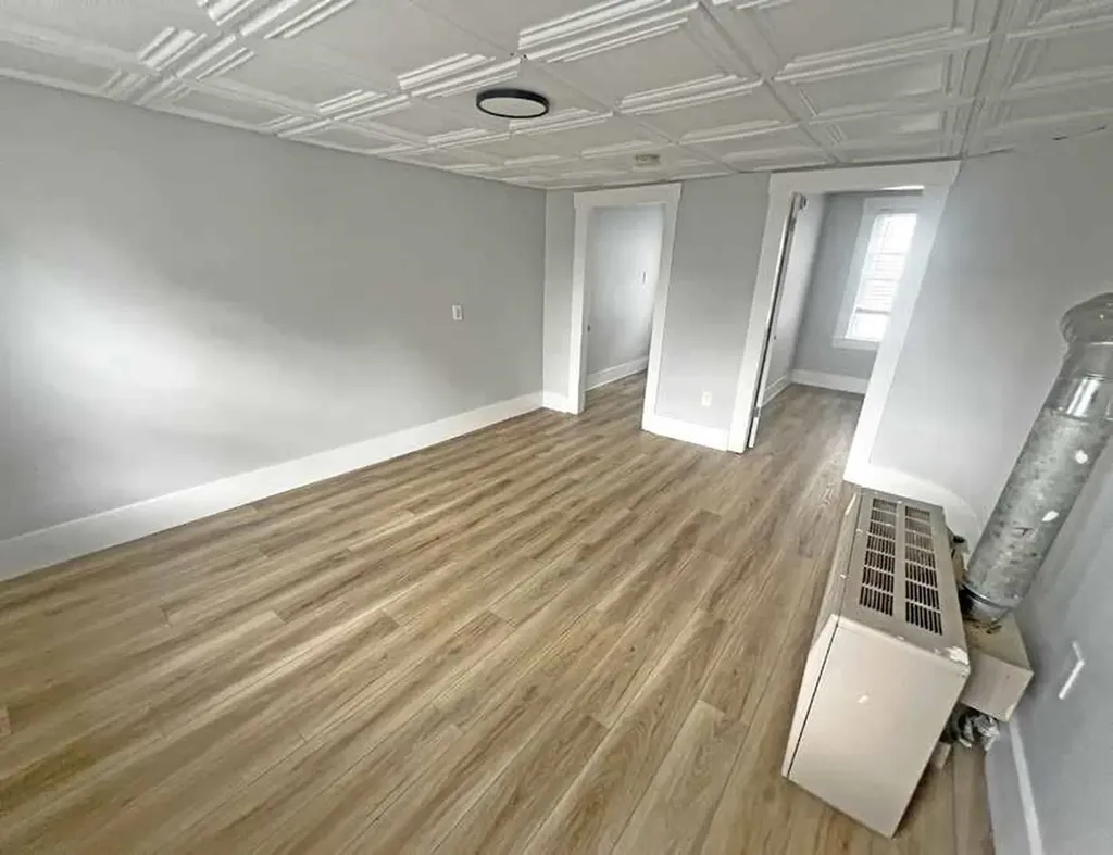 30 Ledge Street Nashua NH 03060