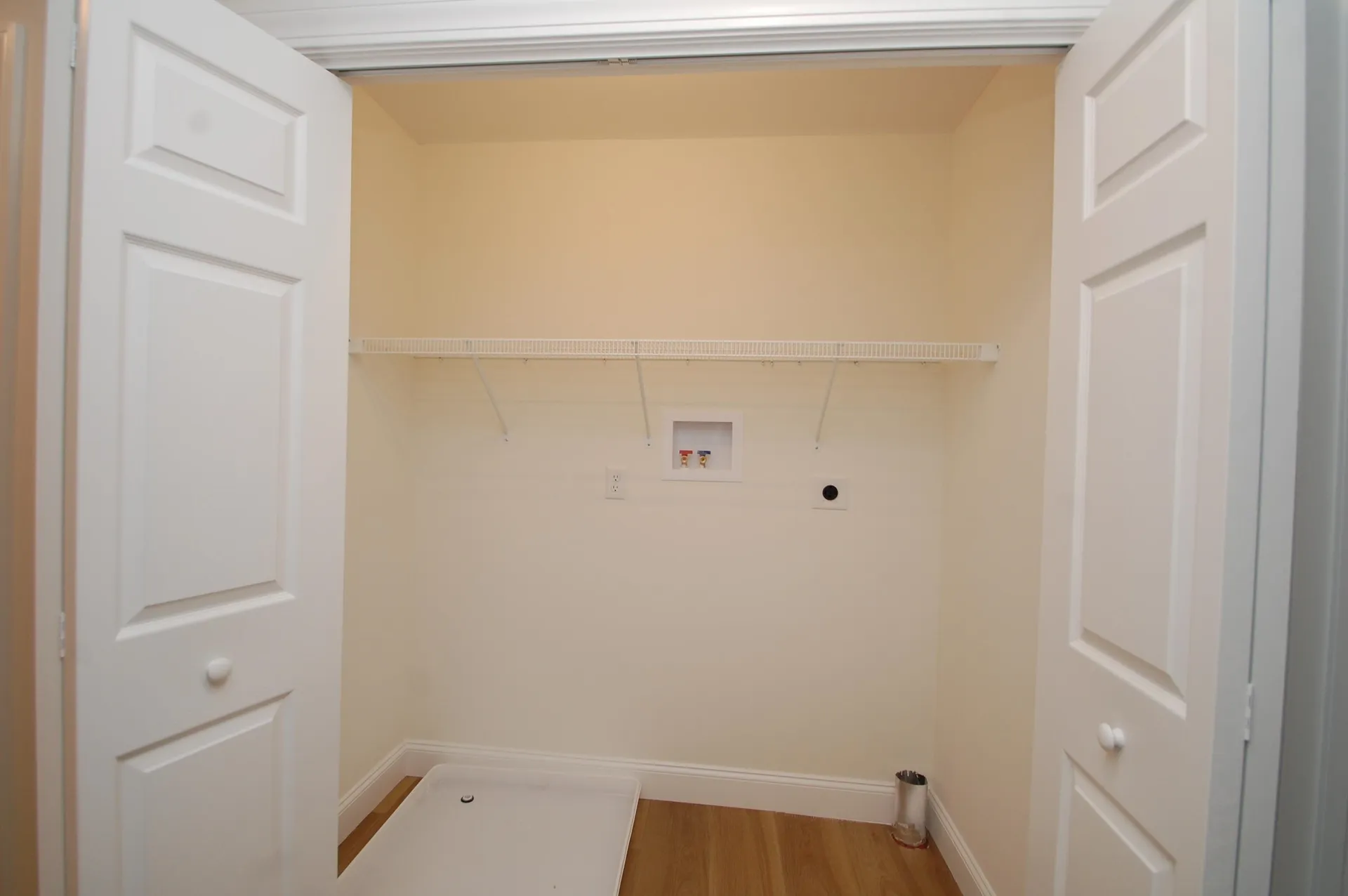 21A Griffin Road Hudson NH 03051