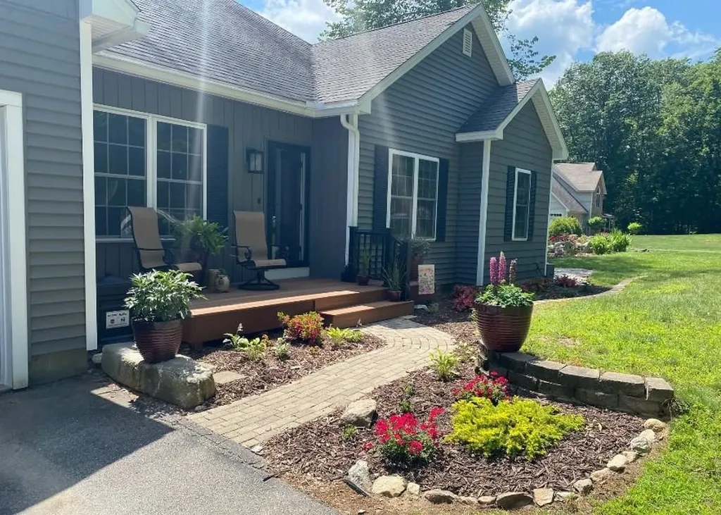 468 North Road Candia NH 03034