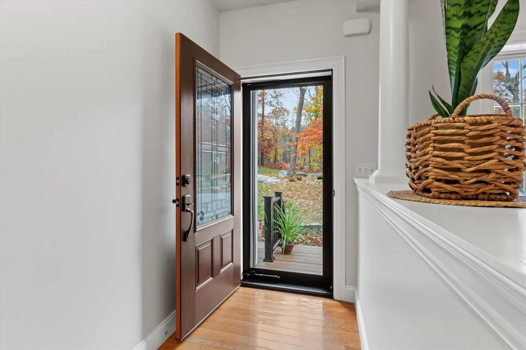 468 North Road Candia NH 03034