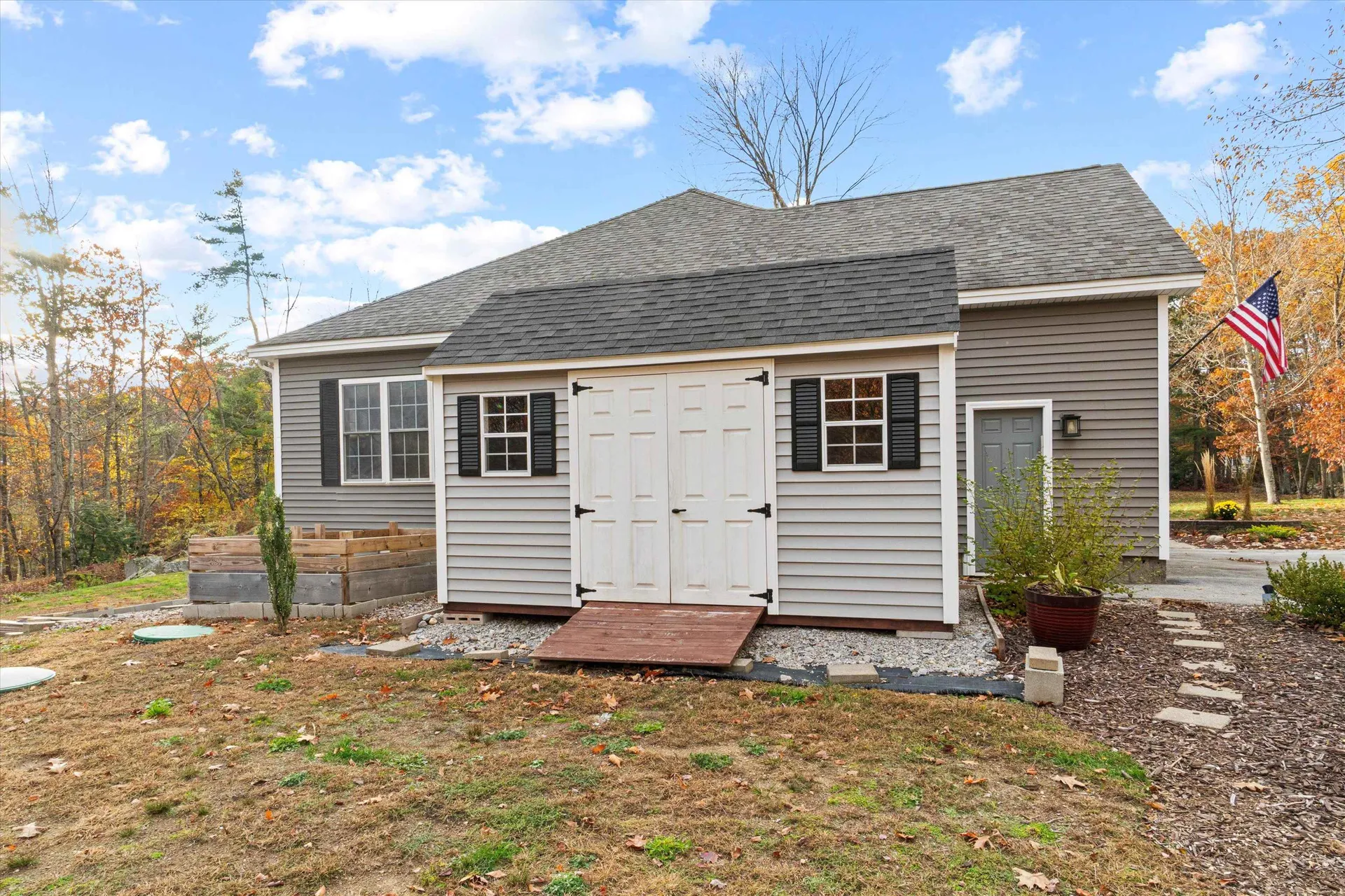 468 North Road Candia NH 03034