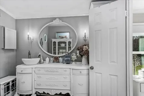 106 Stacey Drive Hopkinton NH 03229