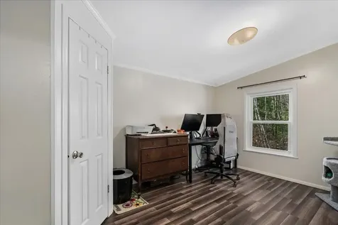 106 Stacey Drive Hopkinton NH 03229