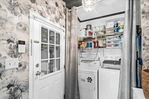 106 Stacey Drive Hopkinton NH 03229