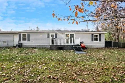 106 Stacey Drive Hopkinton NH 03229