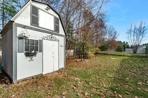 106 Stacey Drive Hopkinton NH 03229