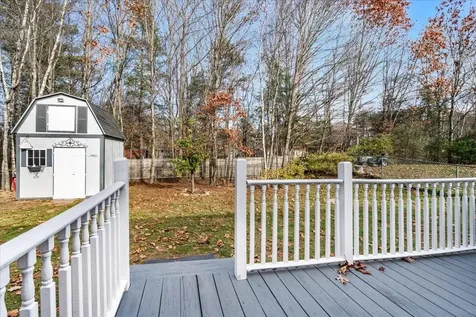 106 Stacey Drive Hopkinton NH 03229