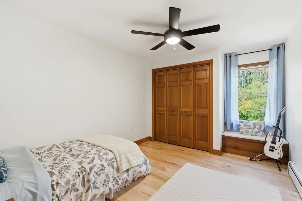 111 Bog Brook Road New Boston NH 03070