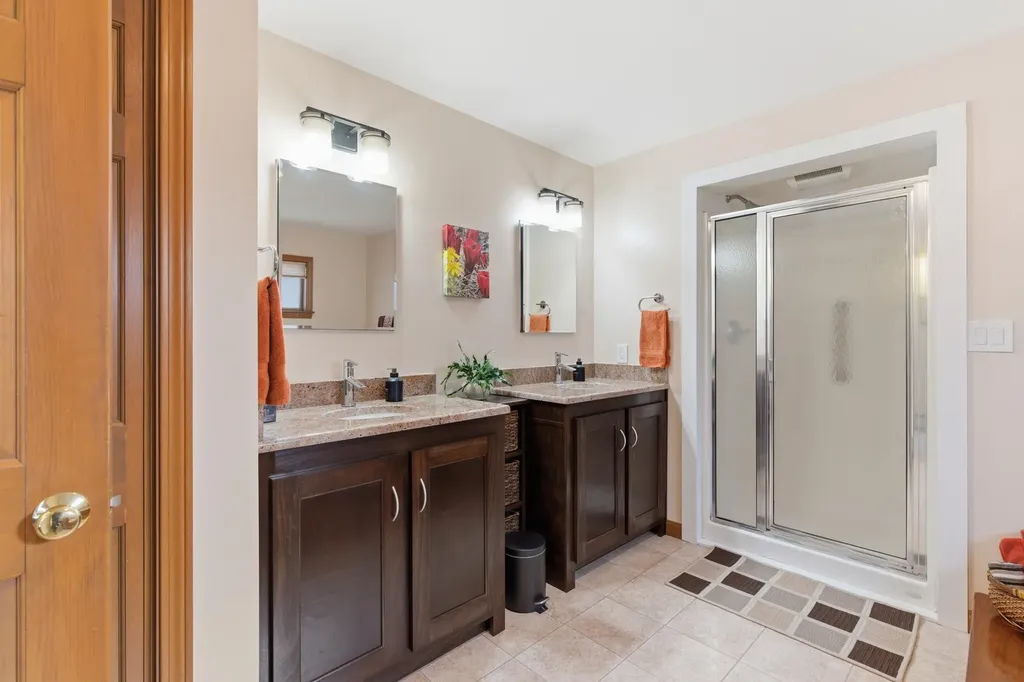 111 Bog Brook Road New Boston NH 03070