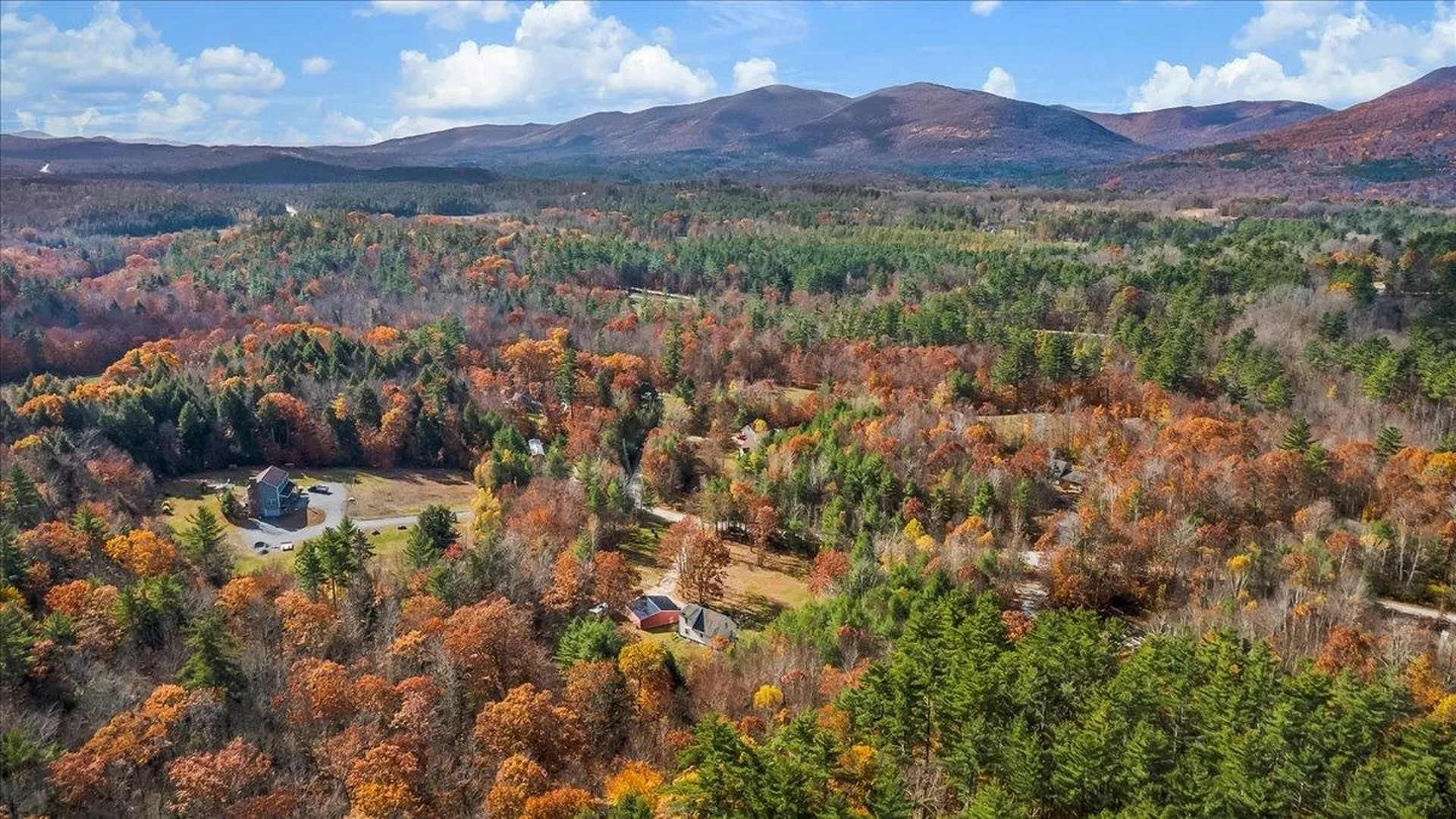 102 Mccormick Lane Sunderland VT 05250