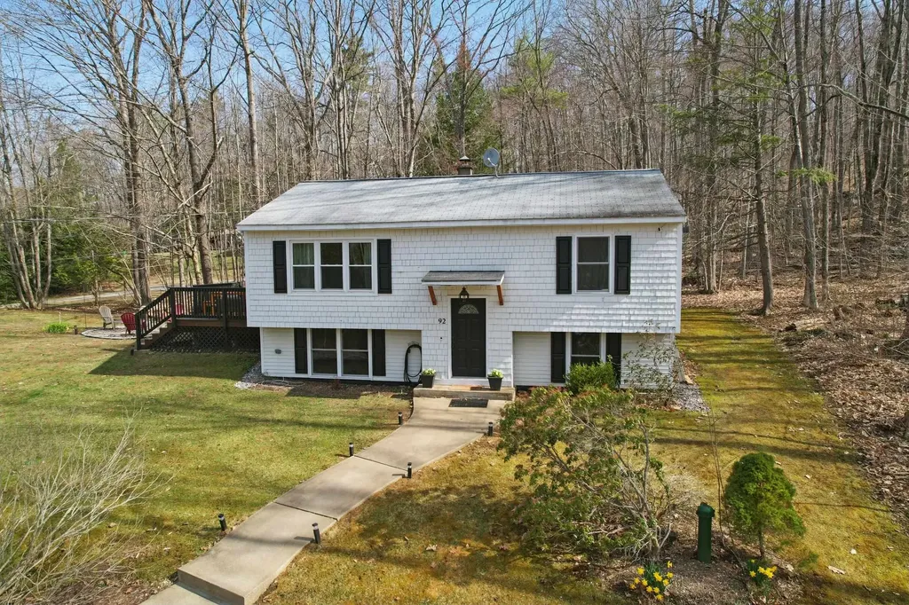 92 Piper Hill Road Loudon NH 03307