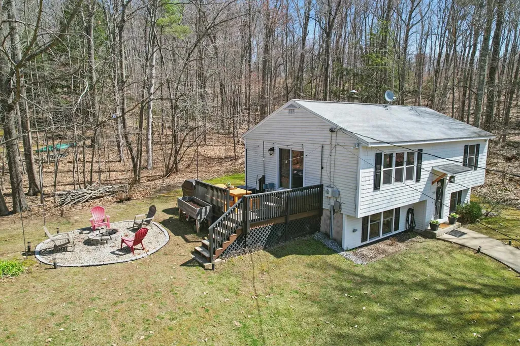 92 Piper Hill Road Loudon NH 03307